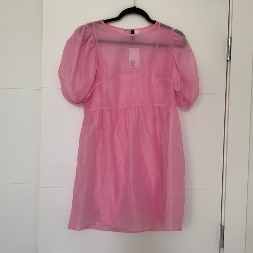 Brand new pink H&M bubble sleeve organza dress